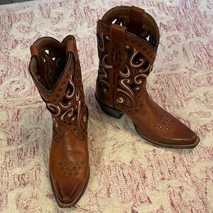 Ariat Brown Heeled Boots with Intricate Design